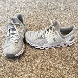 ON cloud shoes size 9